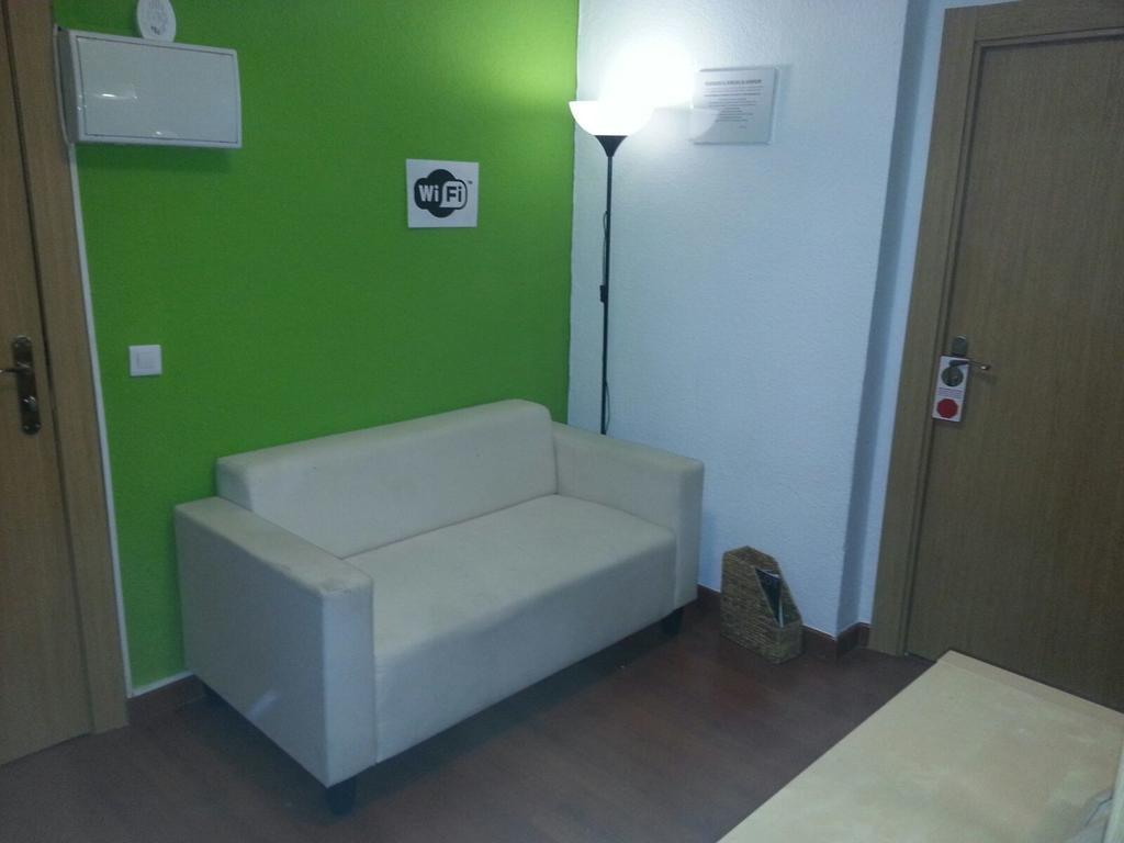 Arjori Rooms Hostal Salamanca Exterior foto